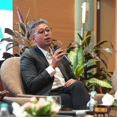 Ezri Nor Syafren Hussen, Editorial Lead GuideSee